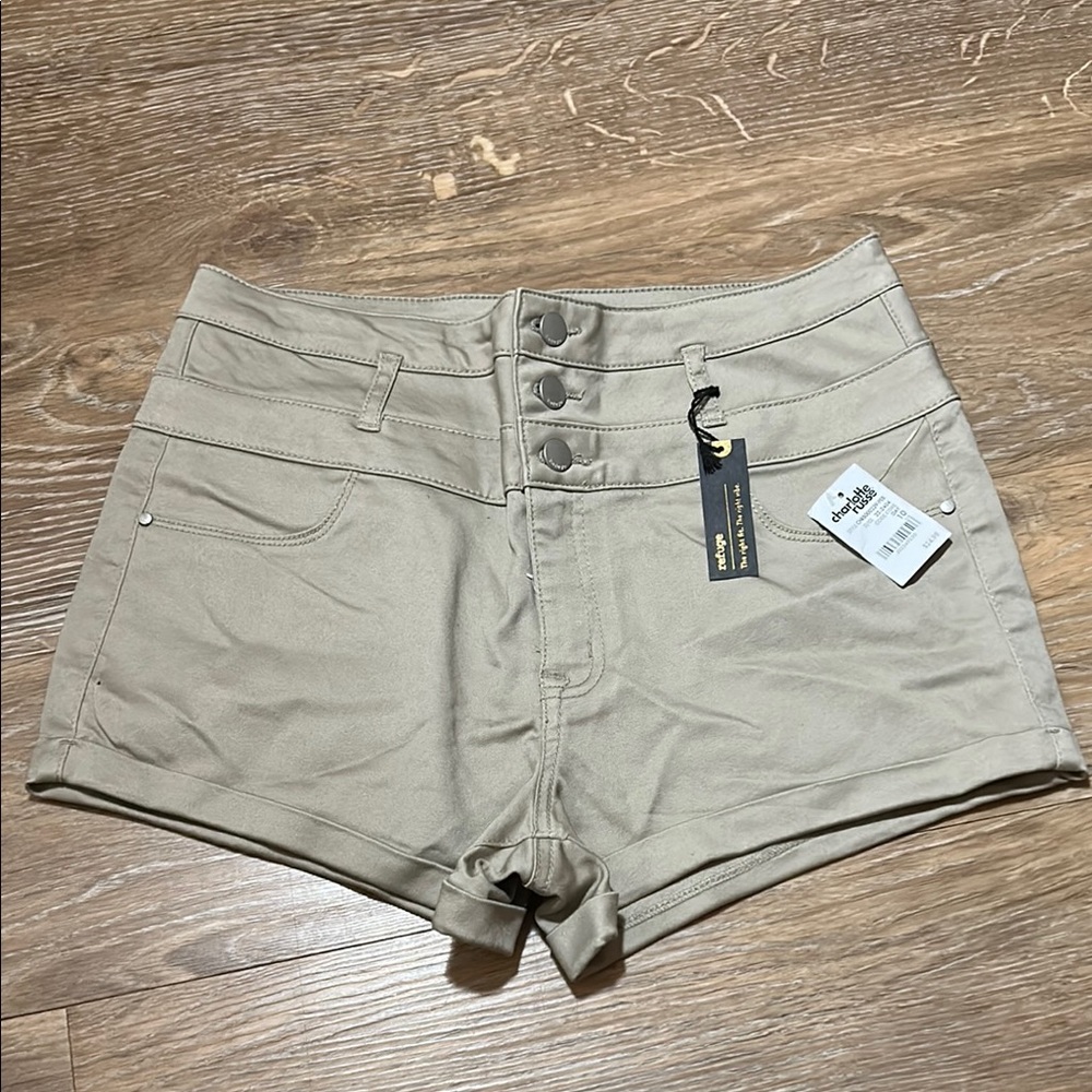 Refuge High-Waisted Tan Shorts